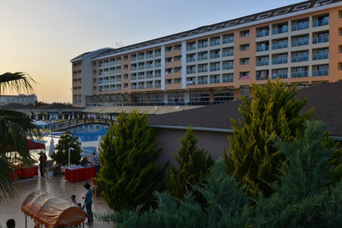 LAPHETOS BEACH RESORT & SPA - Изображение 1